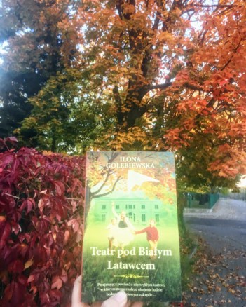Golebiewska TeatrPodBialymLatawcem2