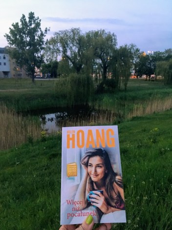 HoangHelen WiecejNizPocalunek