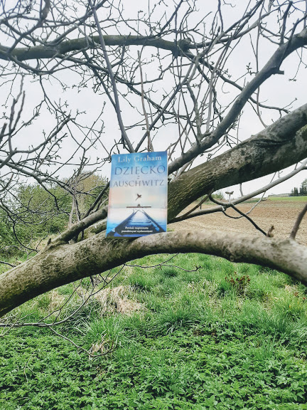 GrahamLily DzieckoZAuschwitz2