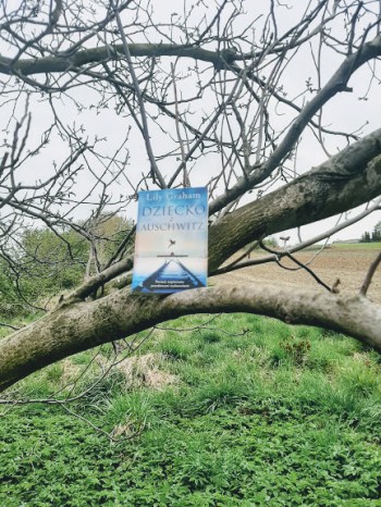 GrahamLily DzieckoZAuschwitz2